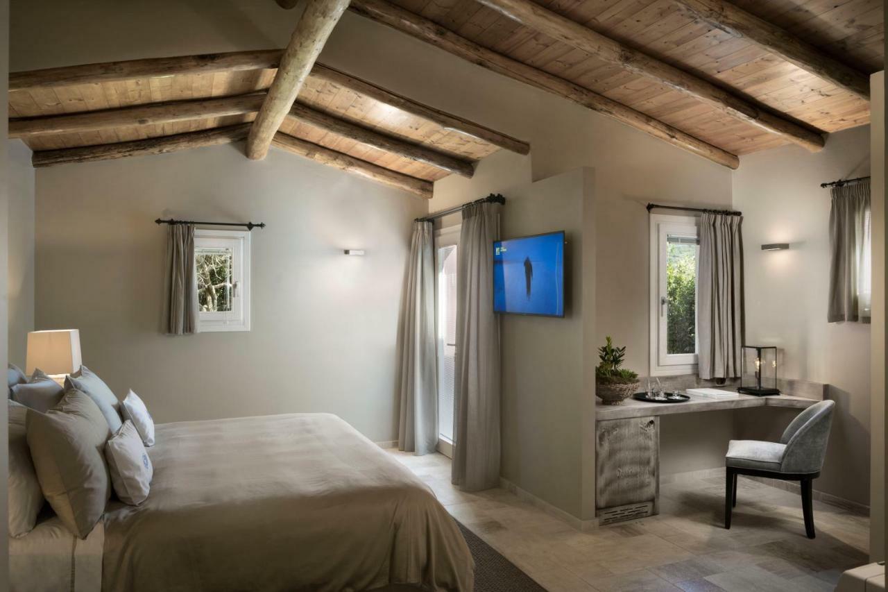 Li Neuli Country Club San Pantaleo Exterior foto